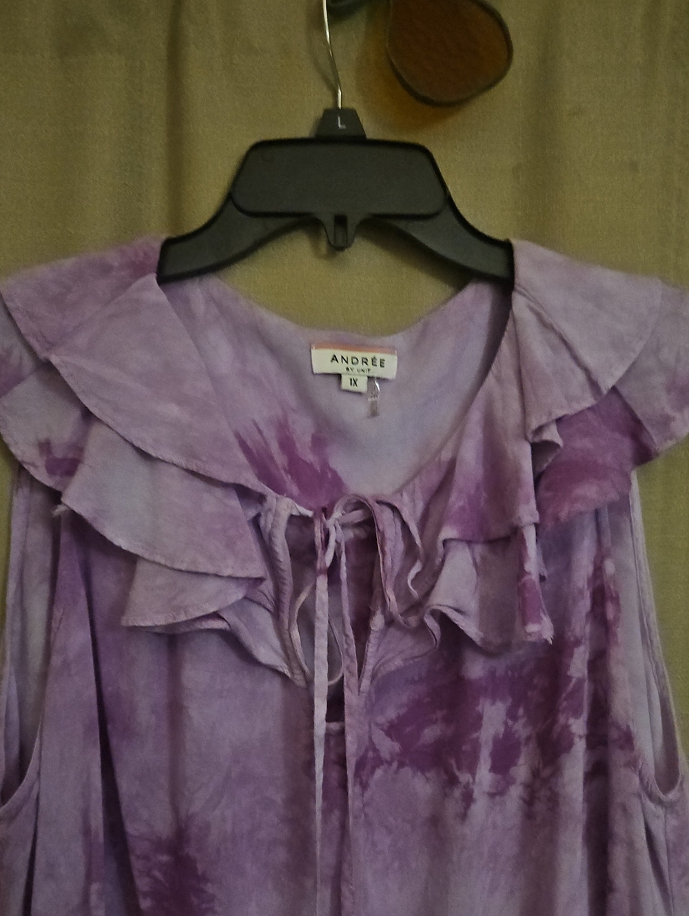EUC Anthro Andree Top - Picture 3 of 3